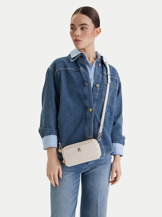 Tommy Hilfiger Handtasche Tommy Hilfiger Th Daily Camera Bag Mono AW0AW18414 Weiß