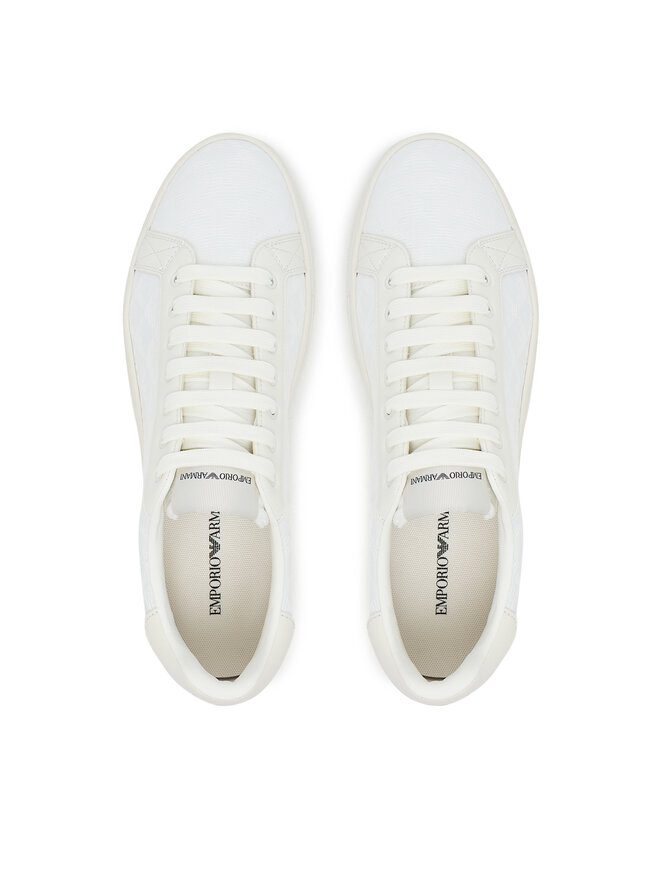 Emporio Armani Сникърси Emporio Armani EM003843 AF20003 M0107 Бял