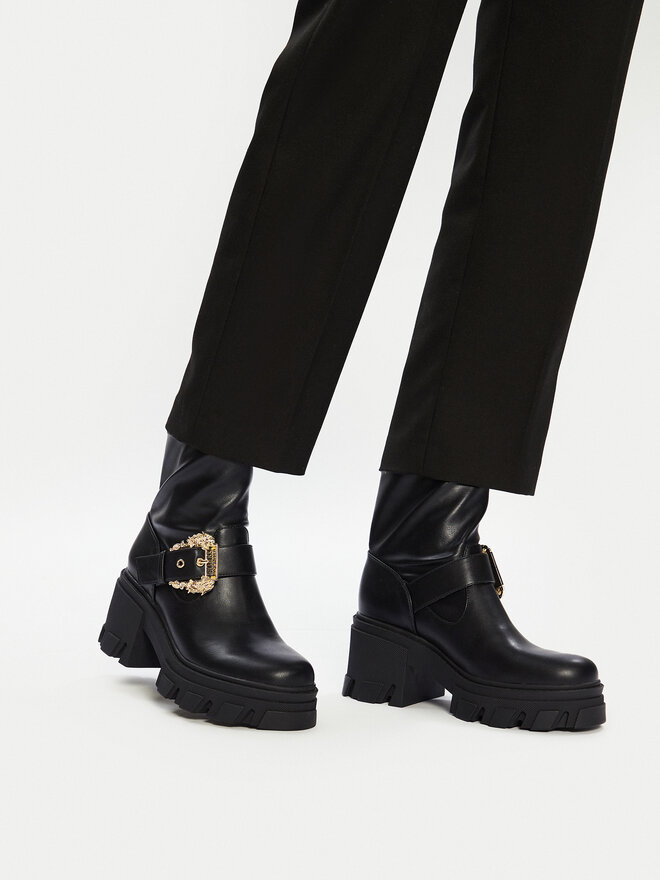 Versace Jeans Couture Stiefeletten Versace Jeans Couture Sophie 77VA3S80 Schwarz