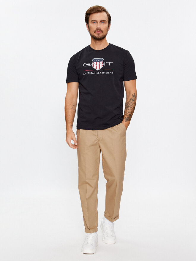 Gant Gant Marškinėliai Reg Archive Shield Ss 2003199 Juoda Regular Fit
