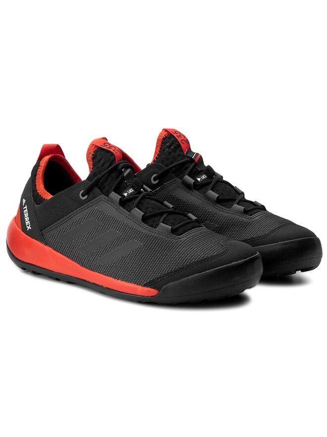 Trekkingschuhe adidas Terrex Swift Solo S80929 Schwarz eschuhe