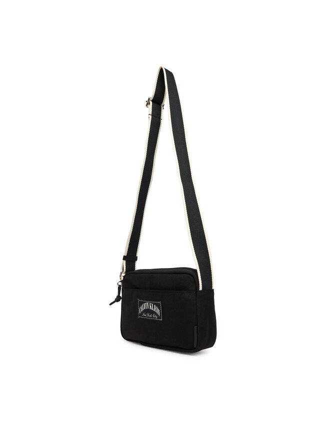 Calvin Klein Umhängetasche Calvin Klein Graphic Capsule Camera Bag LV04D3369G Schwarz