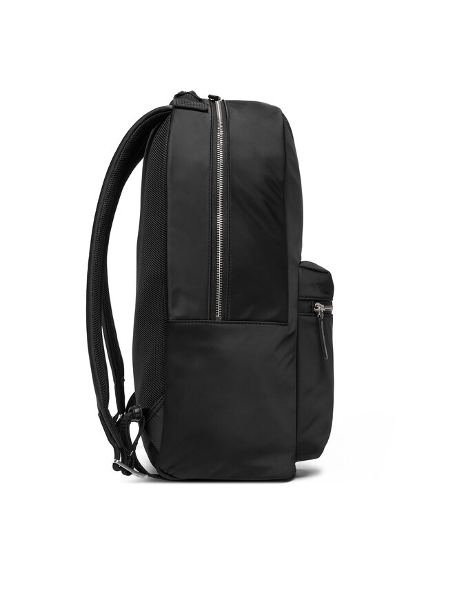 Calvin Klein Nahrbtnik Calvin Klein Sleek Nylon Backpack LV04D3042G Črna
