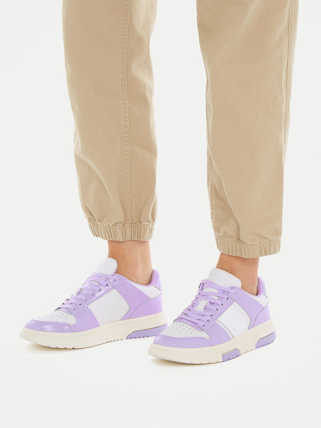 Tommy Jeans Sneakersy Tommy Jeans The Brooklyn Patent EN0EN02528 Fioletowy