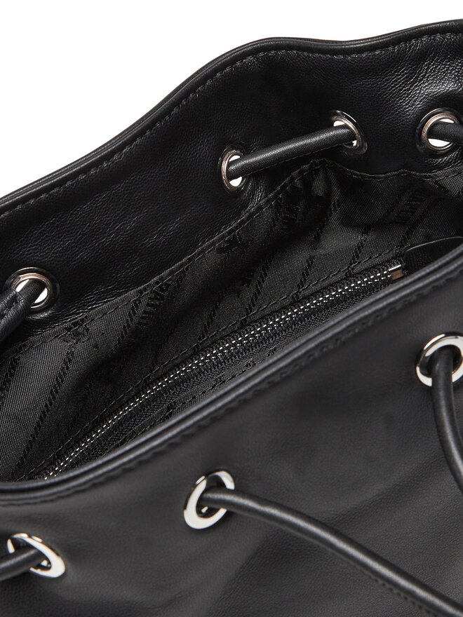Patrizia Pepe Handtasche Patrizia Pepe 2B0126/L113 Schwarz