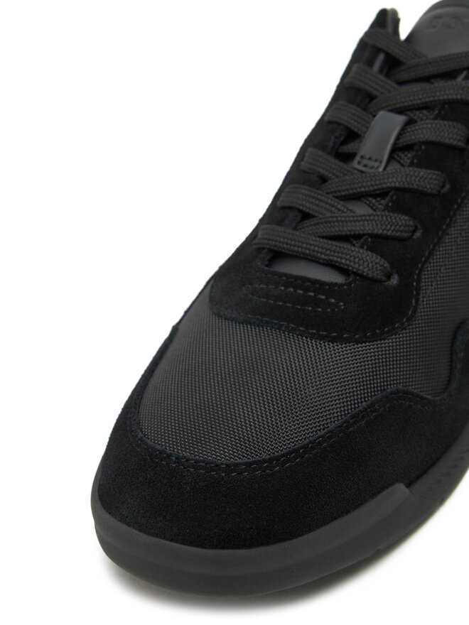 BOSS Sneakersy BOSS Titanium 50536524 Čierna