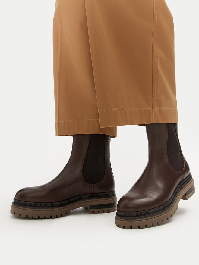 Weekend Max Mara Gležnjarji Chelsea Weekend Max Mara Livrea 24257960346 Rjava