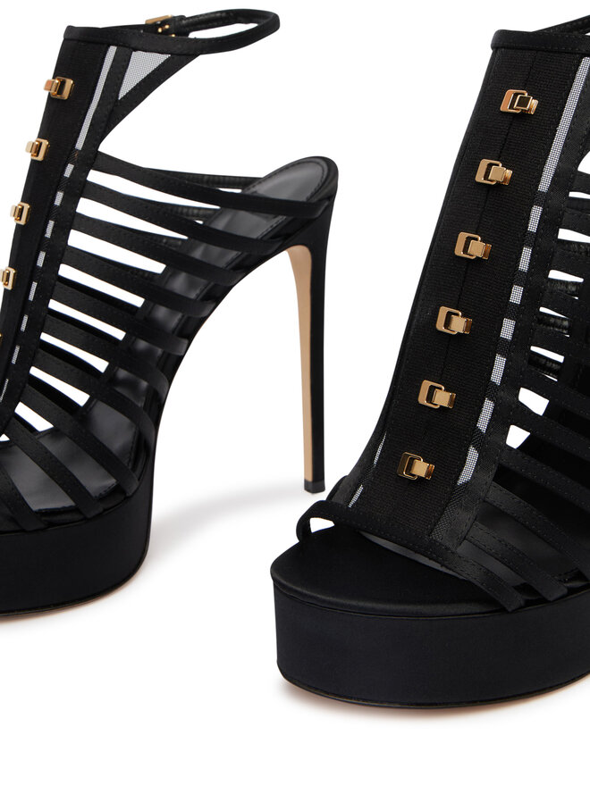 Elisabetta Franchi Sandalen Elisabetta Franchi SA-92L-62E2-V790 Schwarz