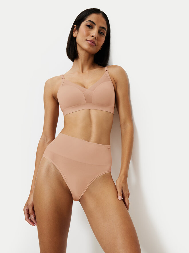 Triumph Triumph Modeliuojantis apatinis trikotažas, apatinė dalis Soft Sculpt 10219736 Smėlio