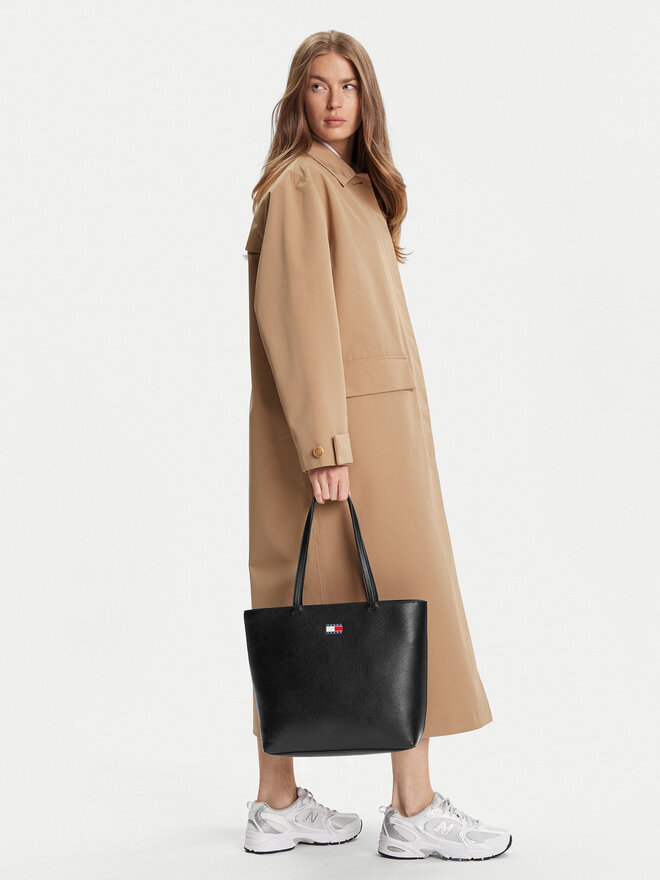Tommy Jeans Τσάντα Tommy Jeans Tjw Must Tote AW0AW17549 Μαύρο