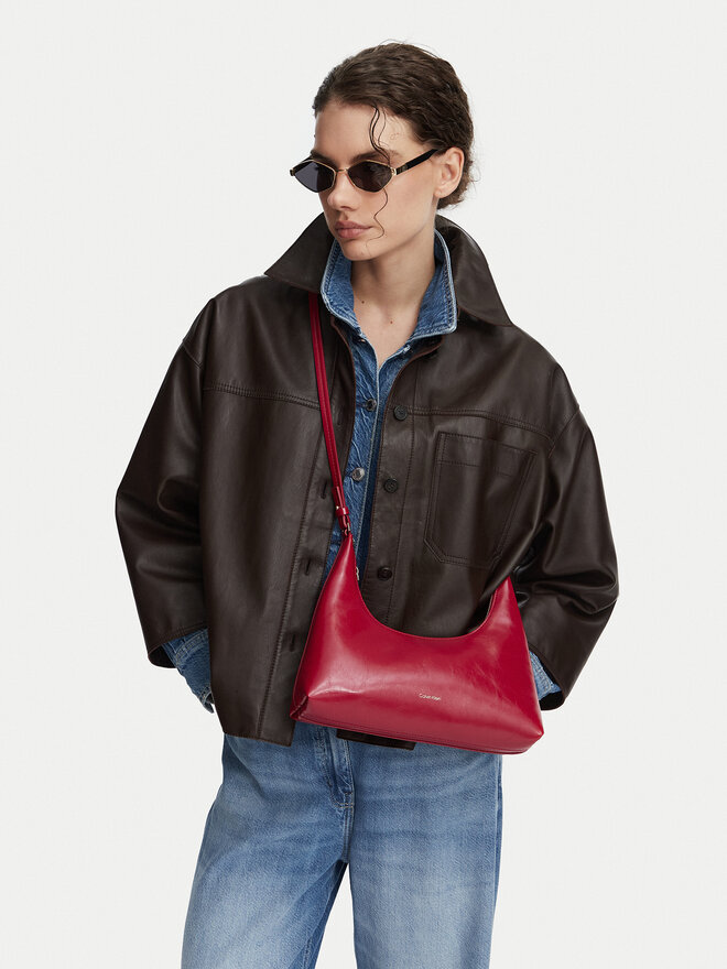 Calvin Klein Handtasche Calvin Klein Foil Logo Glossy Conv Shoulder B LV04F3737G Rot
