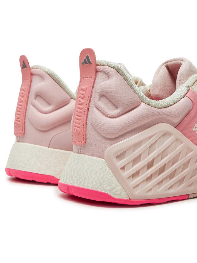Adidas dama nike 2025