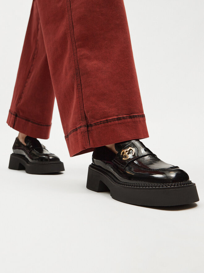 Eva Minge Loafersy Eva Minge LAGOA-24750 Černá