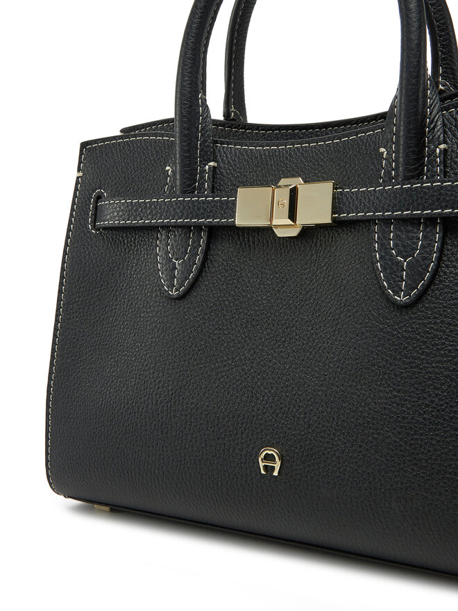 Aigner Táska Aigner 133008 Fekete