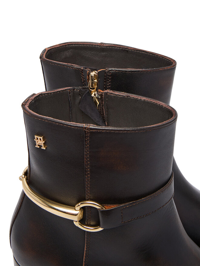 Tommy Hilfiger Stiefeletten Tommy Hilfiger TH Stud Heel Riding Ankle Boot FW0FW09552 Dunkelbraun
