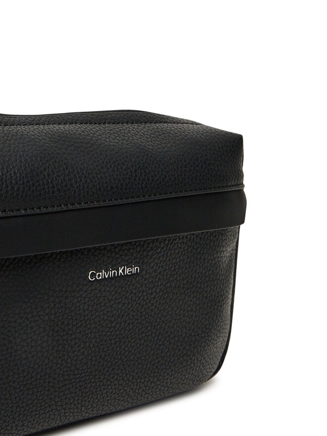 Calvin Klein Umhängetasche Calvin Klein Ck Must Camera Bag LV04D3084G Schwarz