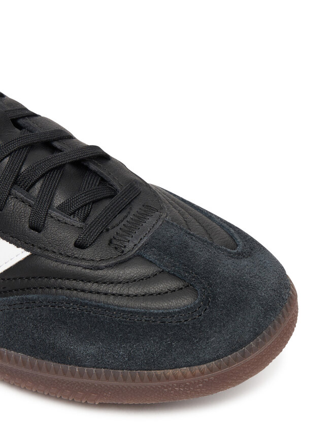 Взуття для футболу adidas Predator Freestyle ID3833 Чорний