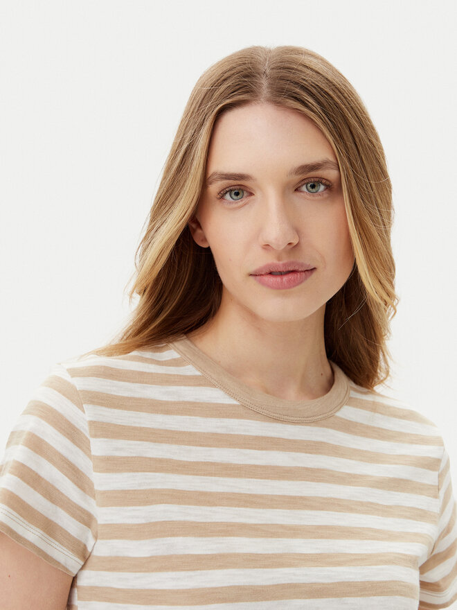 Gap Gap Marškinėliai 723661-01 Smėlio Regular Fit