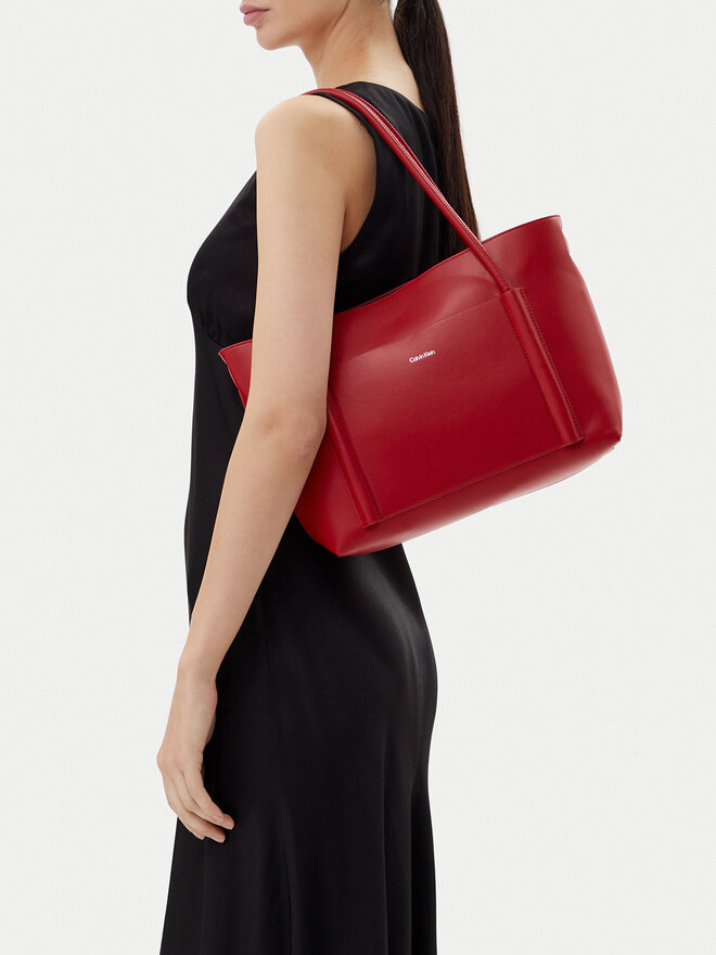 Calvin Klein Bolso Calvin Klein Ck Linn Medium Shopper K60K613110 Rojo