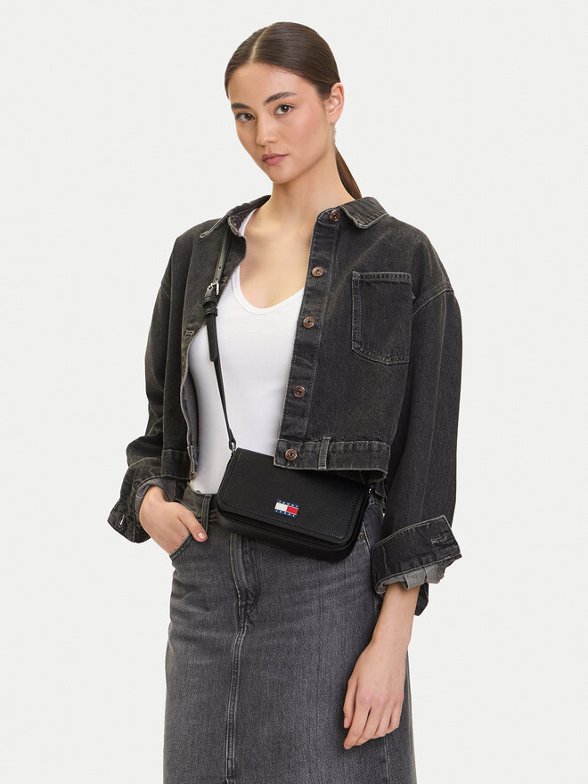 Tommy Jeans Τσάντα Tommy Jeans Tjw Must Flap Crossover AW0AW17553 Μαύρο