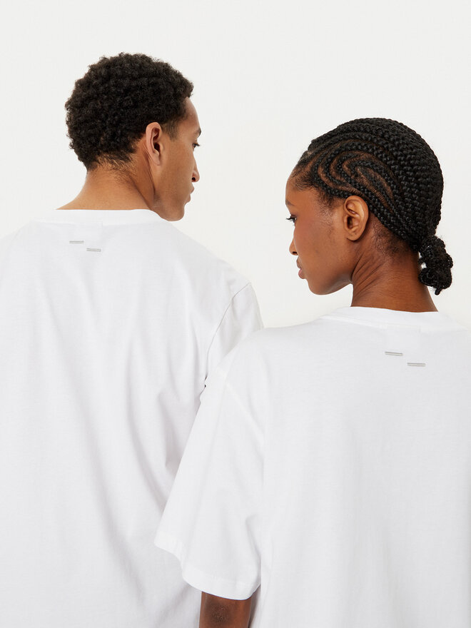Filling Pieces Filling Pieces Camiseta Unisex Embroidered Knot 7449986 Blanco Regular Fit