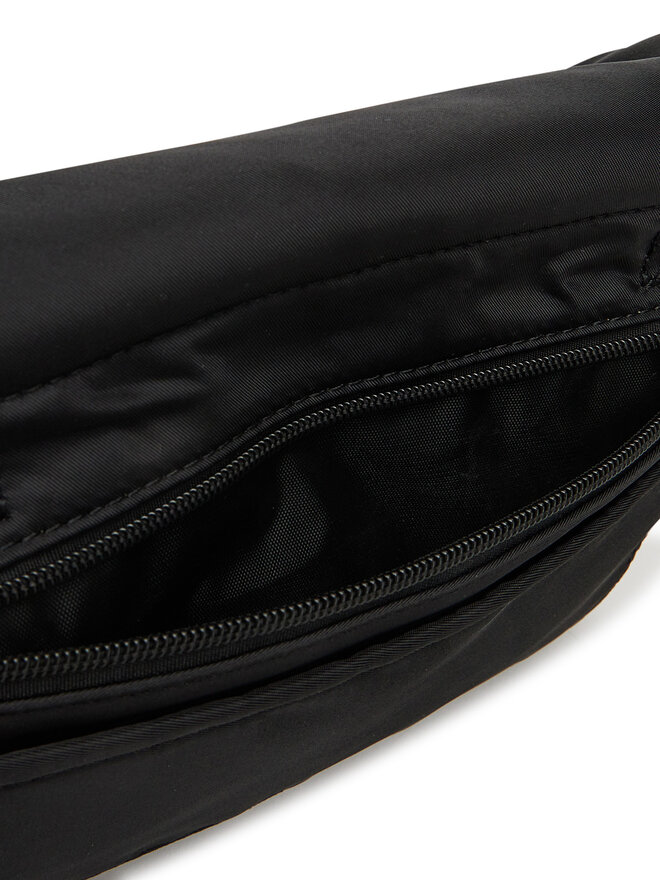 Quiksilver Umhängetasche Quiksilver QUIC-M-006-07 Schwarz