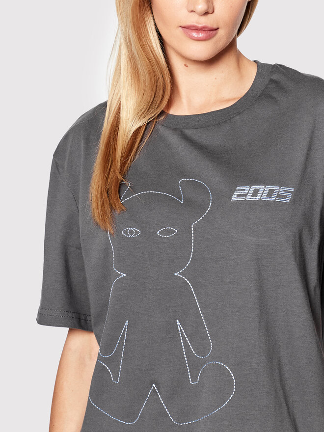 2005 2005 Camiseta Unisex Horned Gris Relaxed Fit