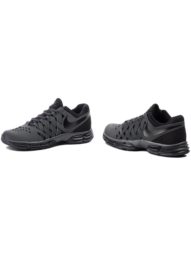 Nike 898066 2025