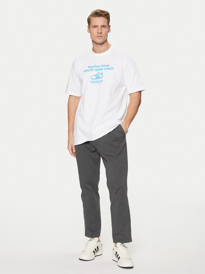 adidas adidas T-Shirt Graphic Tee JC8365 Weiß Regular Fit