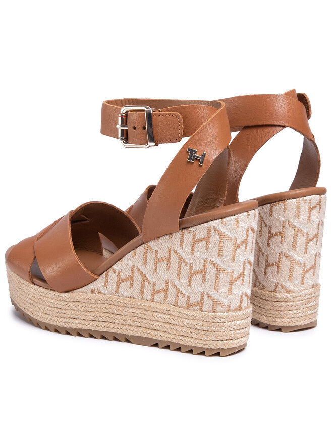 Tommy Hilfiger Espadrilles Tommy Hilfiger Th Raffia High Wedge Sandal FW0FW04842 Braun