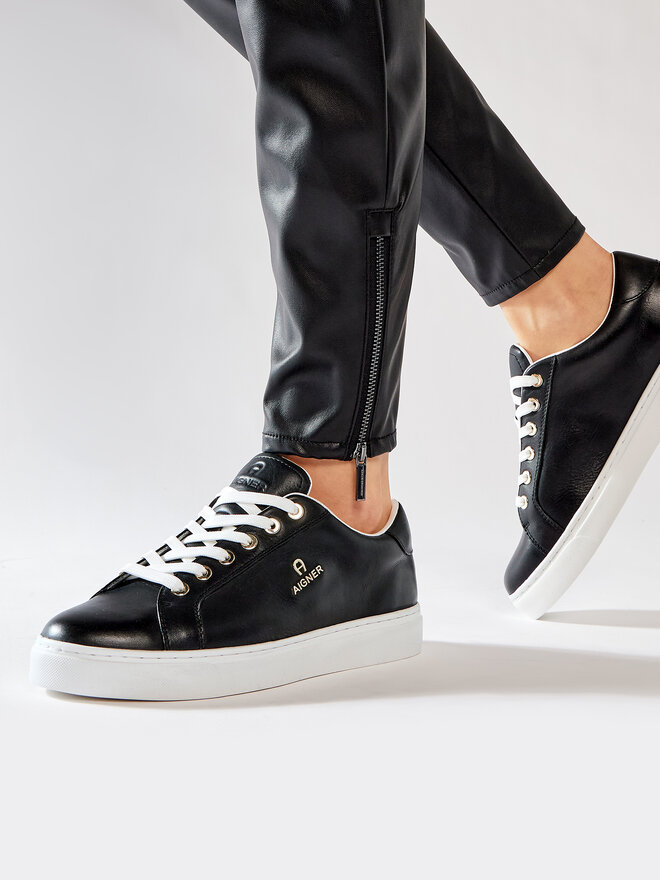 Aigner sneakers best sale