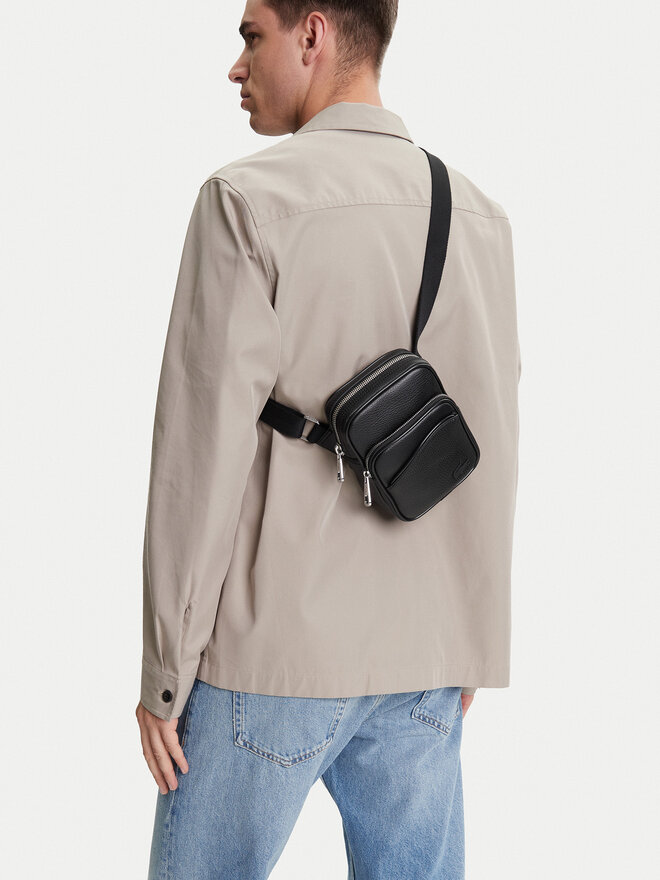 Lacoste Плоска сумка Lacoste NH4563GY Чорний