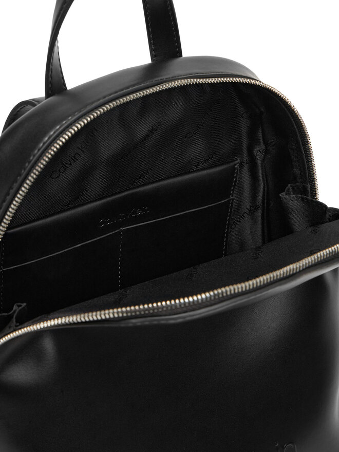 Calvin Klein Rucksack Calvin Klein K60K613185 Schwarz