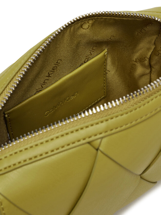 Calvin Klein Ročna torba Calvin Klein Ck Woven Camera Bag K60K613002 Zelena