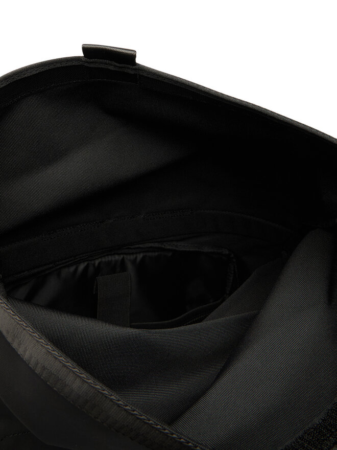Lacoste Rucksack Lacoste NH5439IV Schwarz