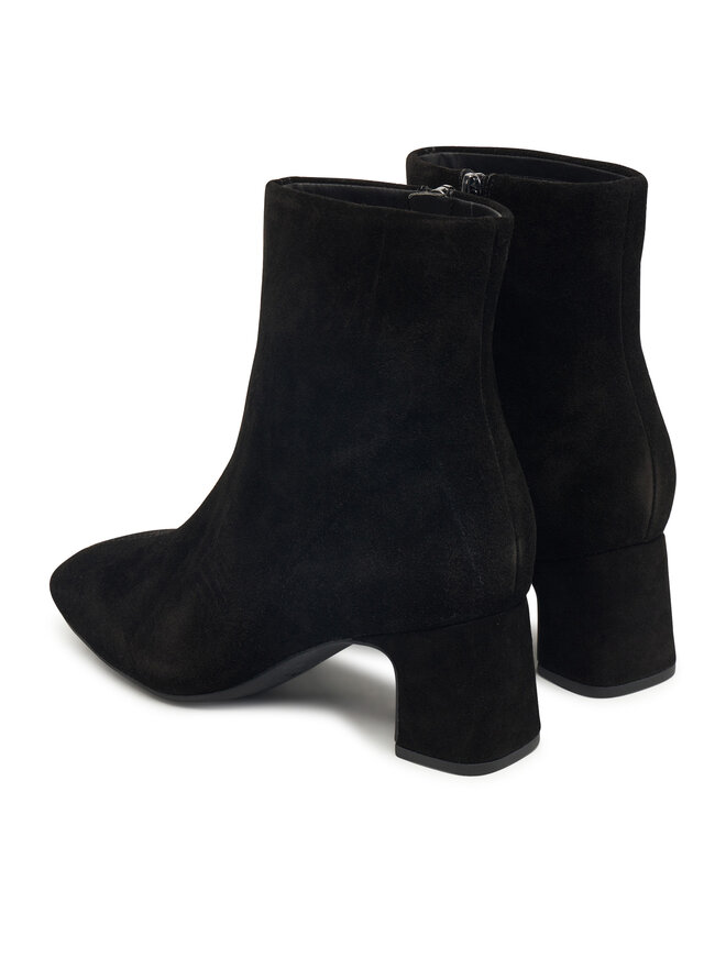 Clarks Ботильйони Clarks Fernie Zip 26182936 Чорний