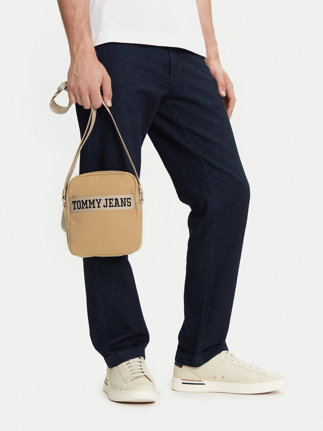 Tommy Jeans Válltáska Tommy Jeans Retro Cool Reporter AM0AM13277 Bézs