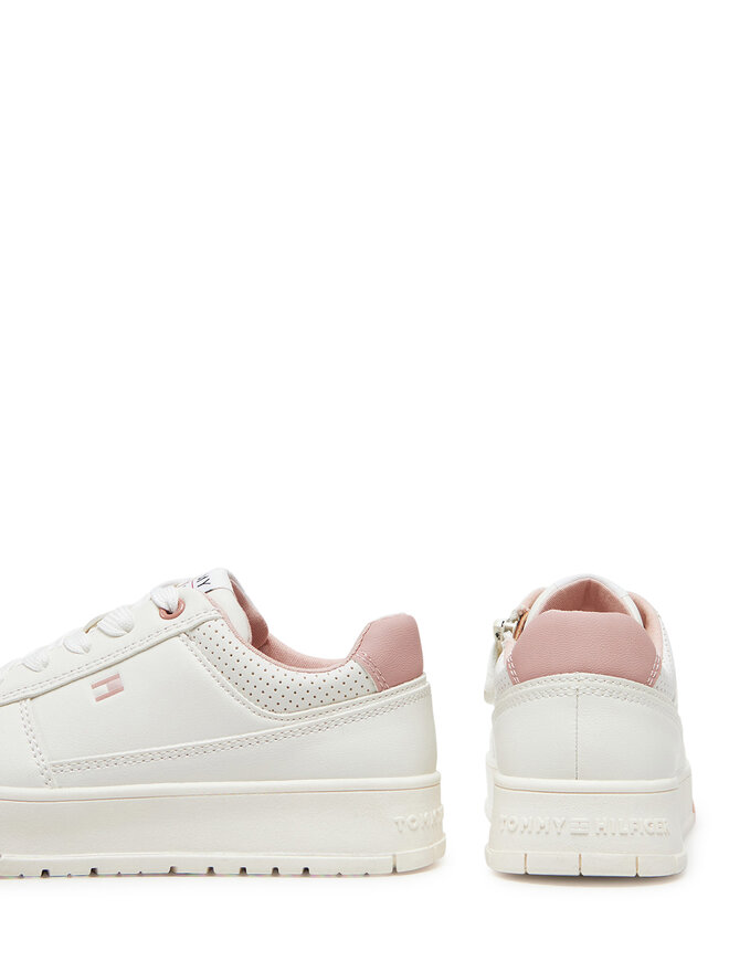 Tommy Hilfiger Sneakersy Tommy Hilfiger T3A9-33740-1355A Biały