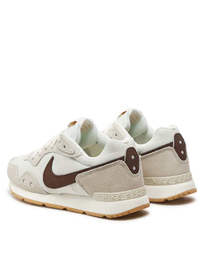 Nike Αθλητικά Nike Venture Runner CK2948 007 Λευκό