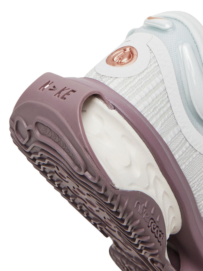 Nike Взуття для баскетболу Nike Air Zoom G.T Jump 2 DJ9431 Зелений