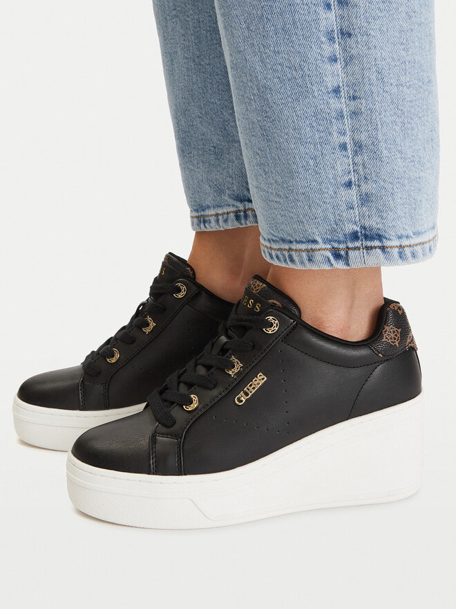 Guess Sneakers Guess FLTRZY ELE12 Schwarz