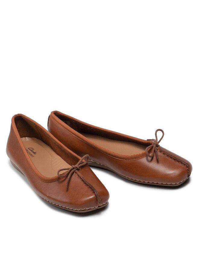 Clarks Women's Freckle Ice Ballet Flat - Genuine Leather Casual Shoes With Bow