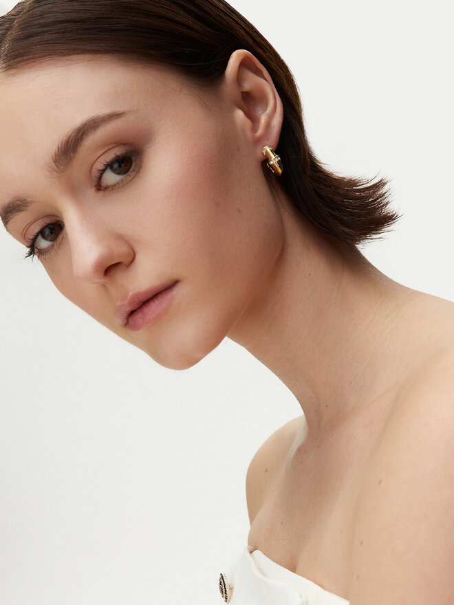 Guess Náušnice Guess JUBE05 164JW Zlatá