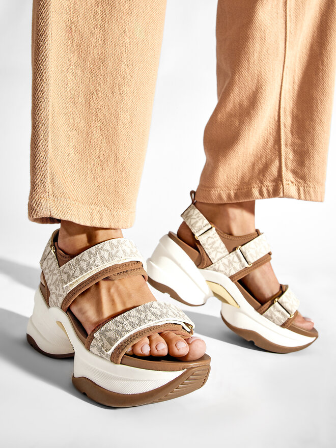 Босоніжки MICHAEL Michael Kors Maverick Sandal 43S2MVFA3B Бежевий