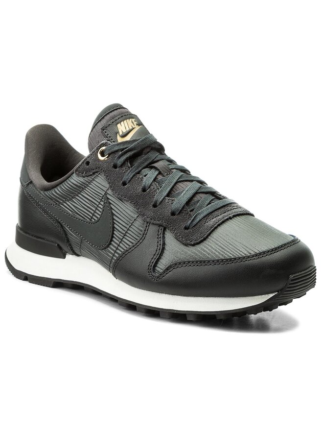 Black nike internationalist trainers new arrivals