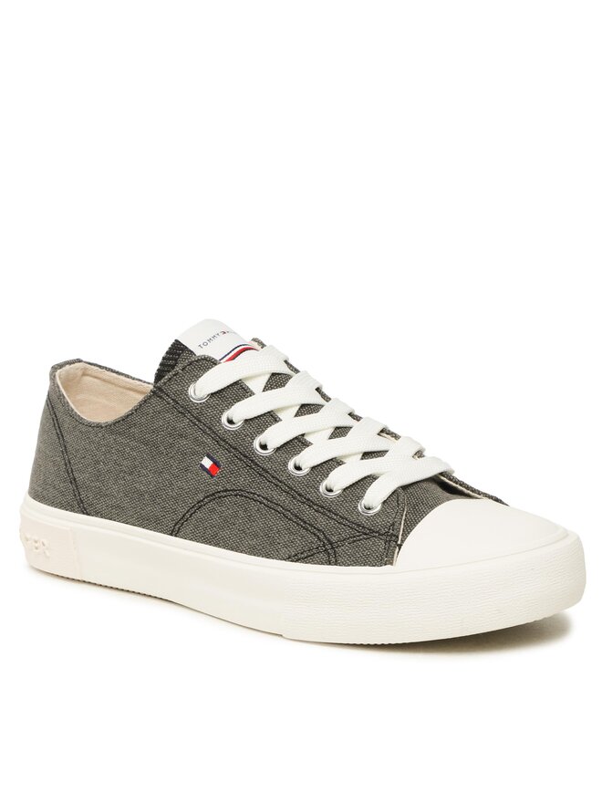 Tommy Hilfiger Modne superge Tommy Hilfiger Low Cut Lce-Up T3X9-32827-0890 S Črna