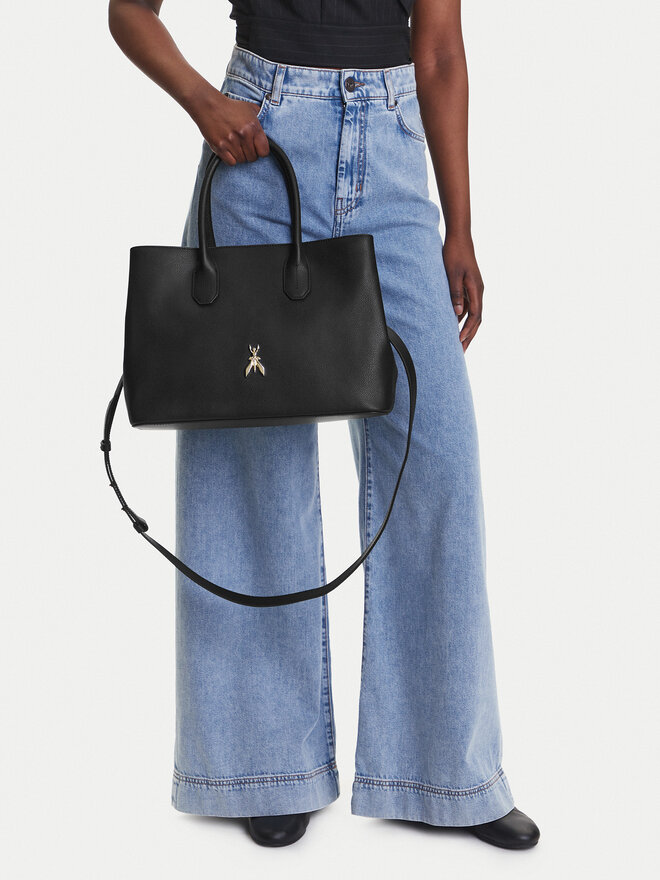 Patrizia Pepe Ročna torba Patrizia Pepe 8B0239/L001 K118 Črna