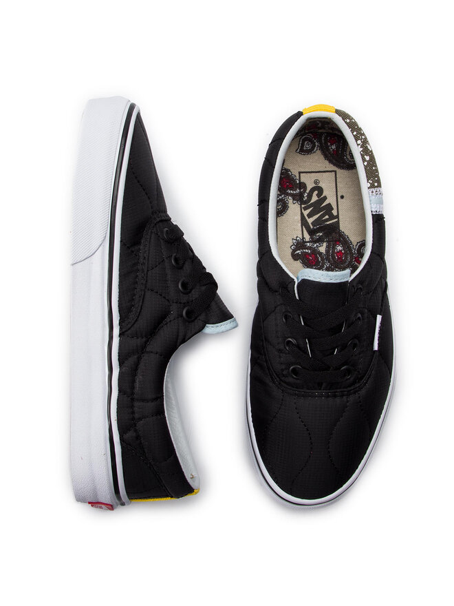 Vans era mixed quilting top