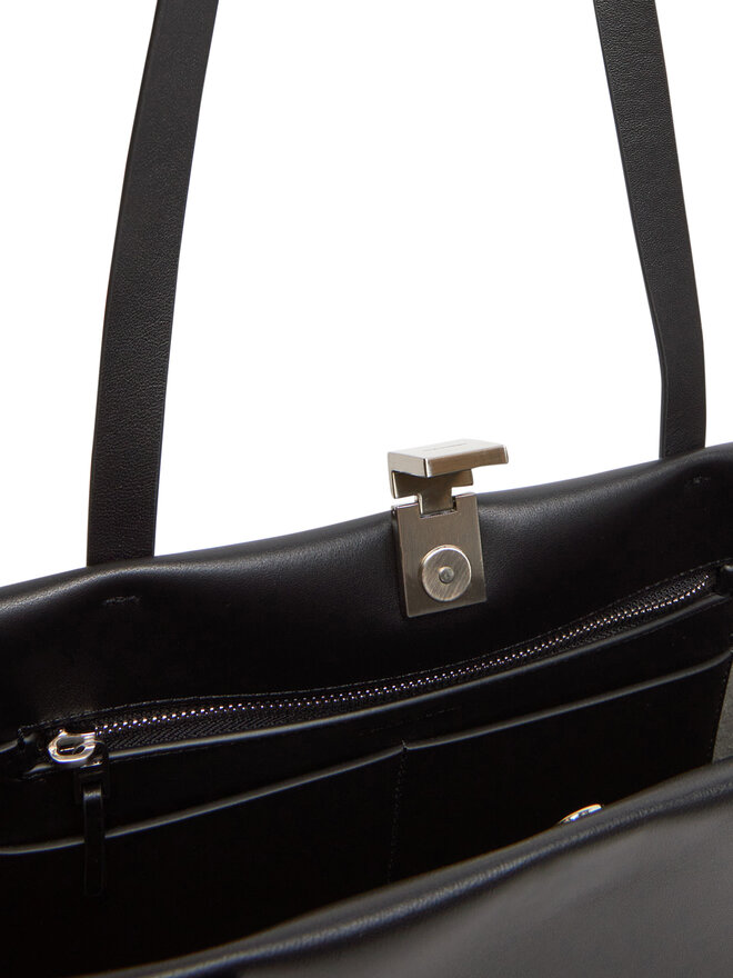 Calvin Klein Bolso Calvin Klein Ck Narrate E/W Shoulder Bag K60K612987 Negro