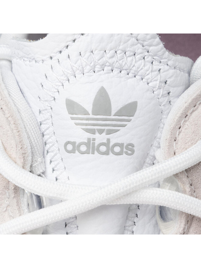 adidas Снікерcи adidas Ozweego W EG0552 Сірий